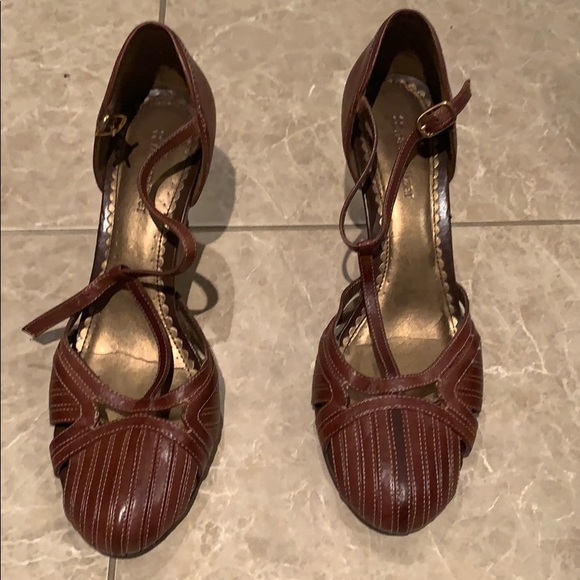 Comfy Naturalizer’s sandal shoe - Picture 4 of 7